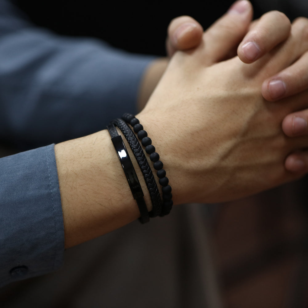 The Signature Noir Bracelet